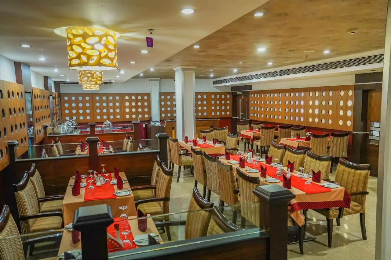 Hotel Sidhartha Chalakudy Kizhake Chālakudi
