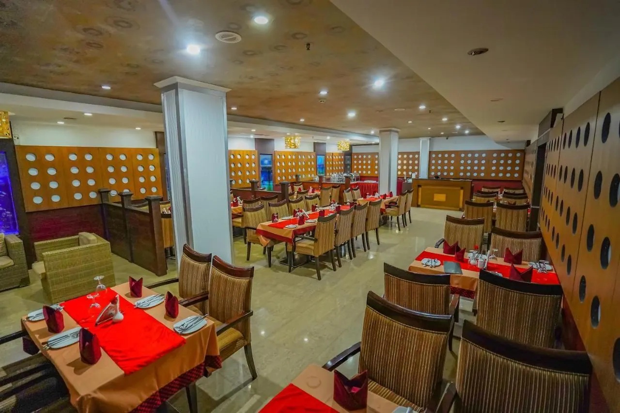 Hotel Sidhartha Chalakudy Kizhake Chālakudi